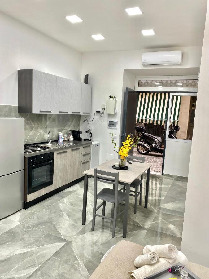 Toledo Home Наполи Екстериор снимка