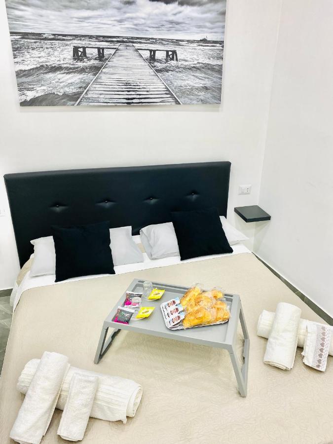 Toledo Home Наполи Екстериор снимка